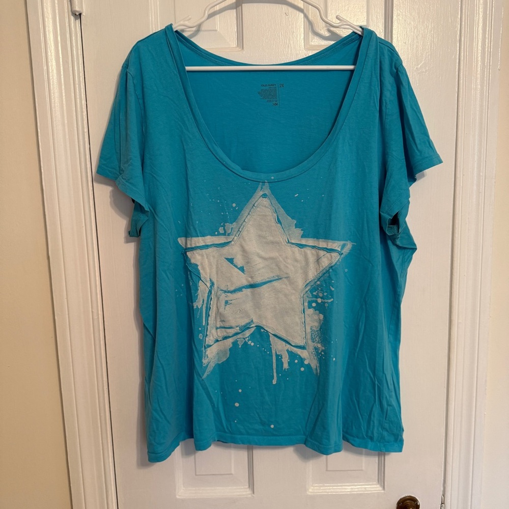 Old Navy Blue Graphic Short Sleeve Tee